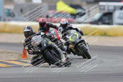 media/Jan-15-2023-SoCal Trackdays (Sun) [[c1237a034a]]/Turn 2 Set 2 (1155am)/